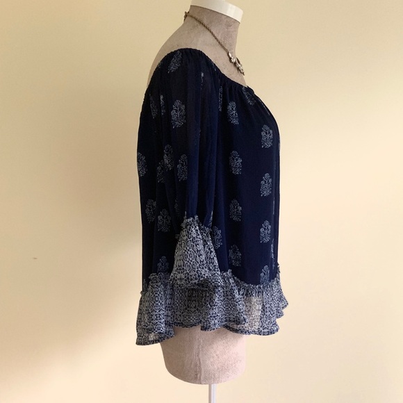 Lucky Brand Off the Shoulder Top - Picture 5 of 6